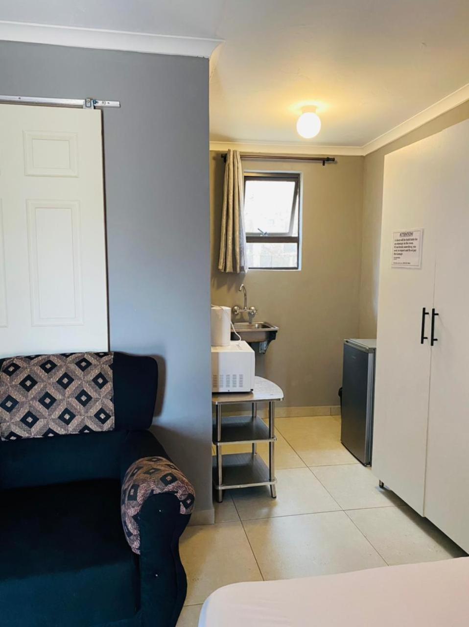 Ikhaya Guesthouse Empangeni Exteriér fotografie