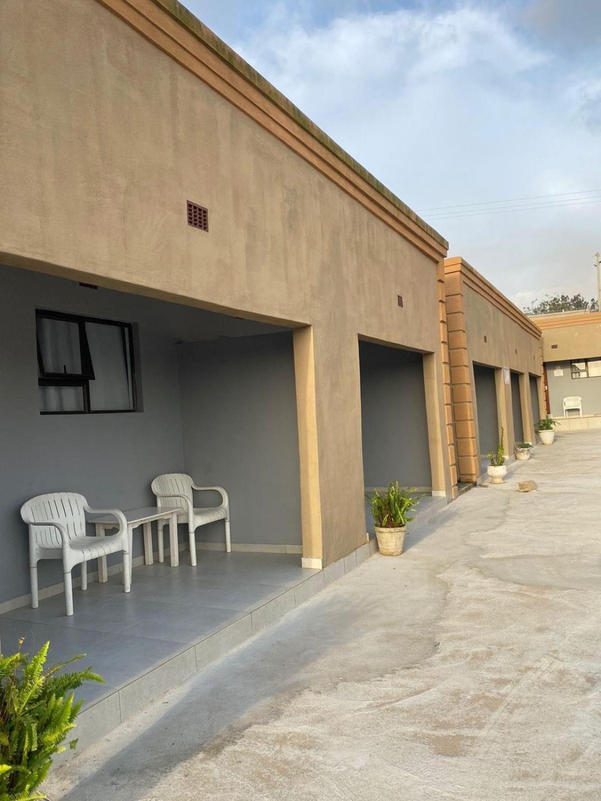 Ikhaya Guesthouse Empangeni Exteriér fotografie